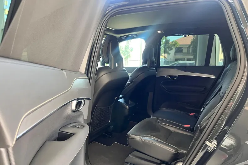Volvo XC90 din 2019 cu 166.000 km - oferta VOL156090 - foto 19