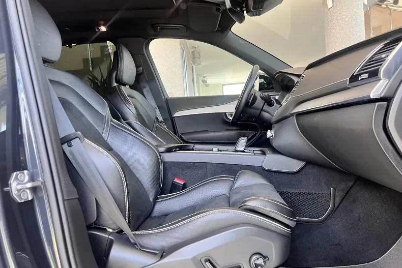 Volvo XC90 din 2019 cu 166.000 km - oferta VOL156090 - foto 27