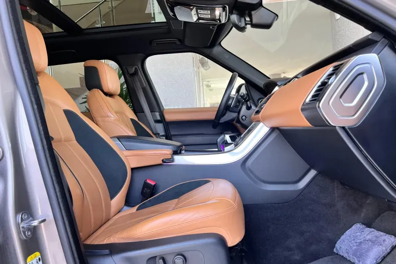 Land Rover Range Rover Sport din 2021 cu 82.815 km - oferta LAN156093 - foto 11