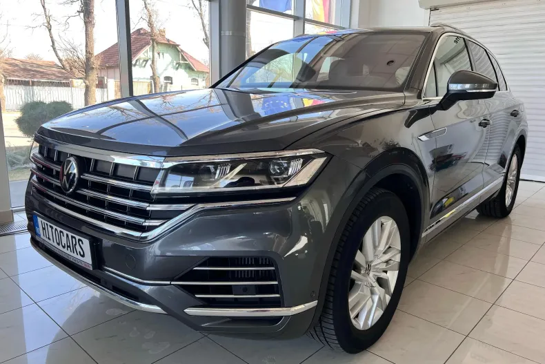 Volkswagen Touareg din 2021 cu 78.073 km - oferta VOL156094 - foto 2