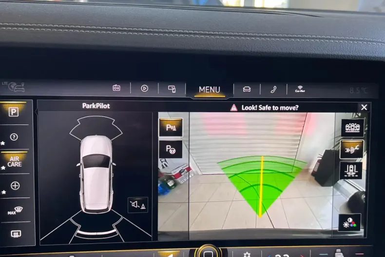 Volkswagen Touareg din 2021 cu 78.073 km - oferta VOL156094 - foto 9