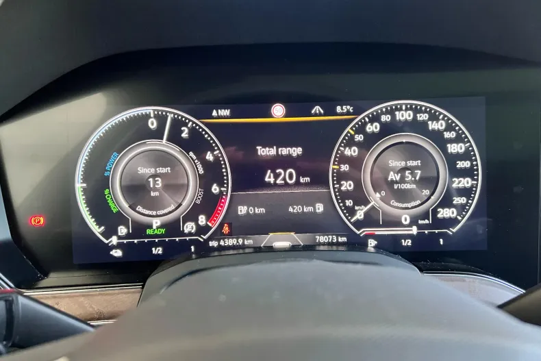 Volkswagen Touareg din 2021 cu 78.073 km - oferta VOL156094 - foto 24