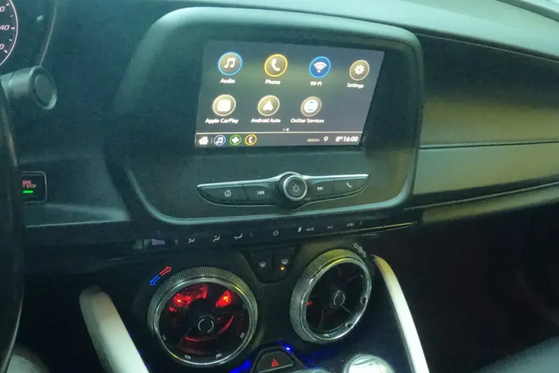 Chevrolet Camaro din 2022 cu 45.464 km - oferta CHE156097 - foto 8