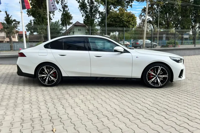 BMW Seria 5 din 2024 cu 22.000 km - oferta BMW156098 - foto 5