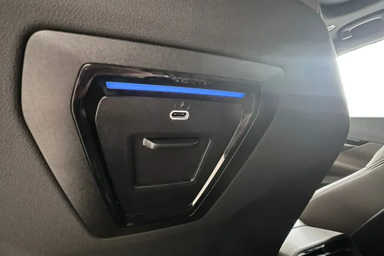 BMW Seria 5 din 2024 cu 22.000 km - oferta BMW156098 - foto 20