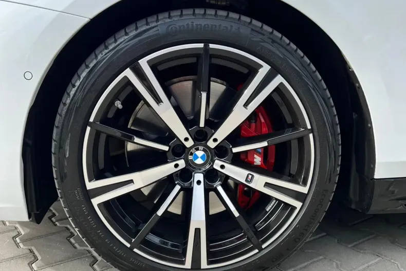 BMW Seria 5 din 2024 cu 22.000 km - oferta BMW156098 - foto 27