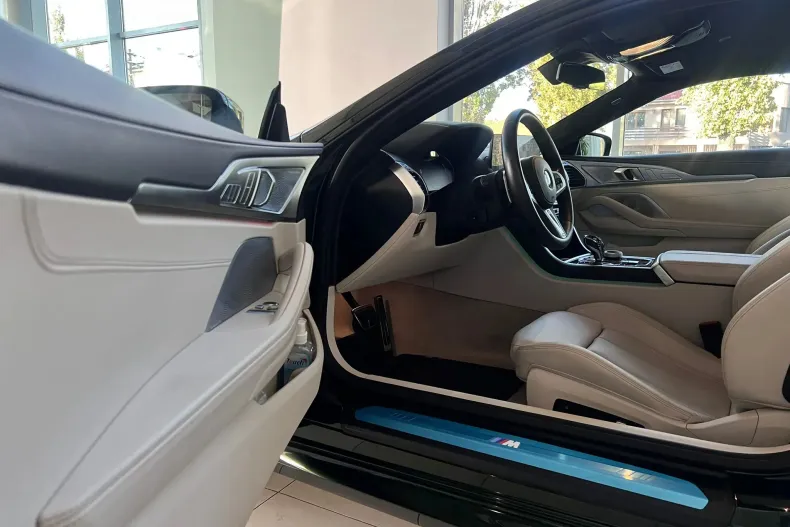 BMW Seria 8 din 2024 cu 29.000 km - oferta BMW156100 - foto 8