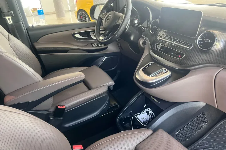 Mercedes-Benz V din 2023 cu 57.000 km - oferta MER156103 - foto 19