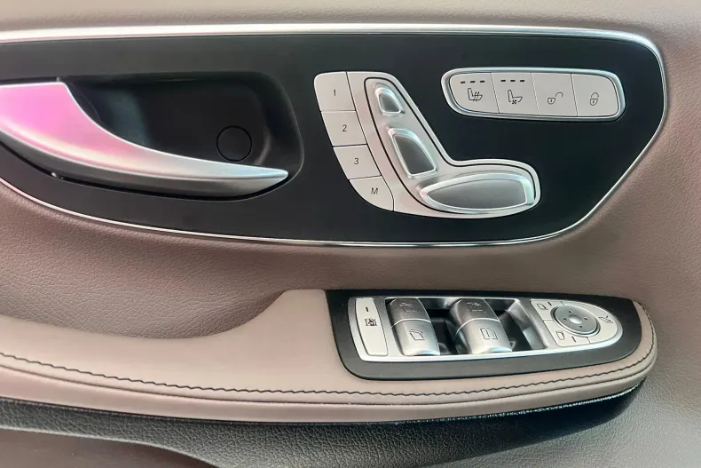 Mercedes-Benz V din 2023 cu 57.000 km - oferta MER156103 - foto 20