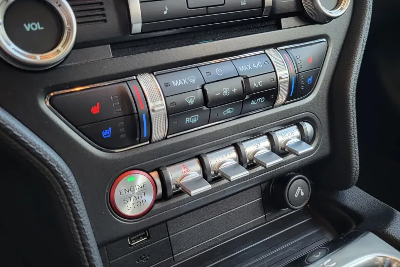 Ford Mustang din 2020 cu 95.449 km - oferta FOR156104 - foto 18