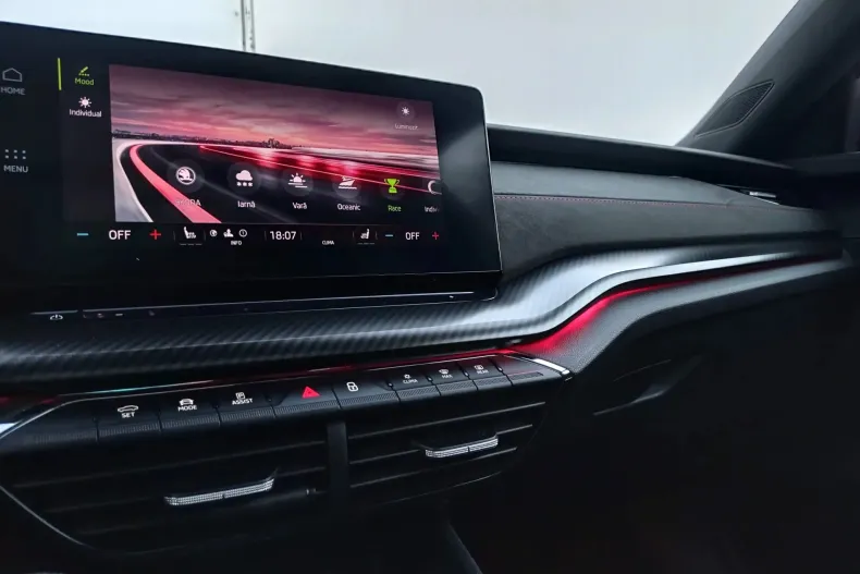 Skoda Octavia din 2021 cu 92.477 km - oferta SKO156110 - foto 39