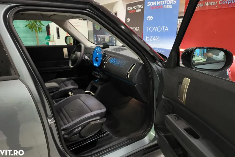 MINI Countryman din 2024 cu 7.300 km - oferta MIN156111 - foto 12