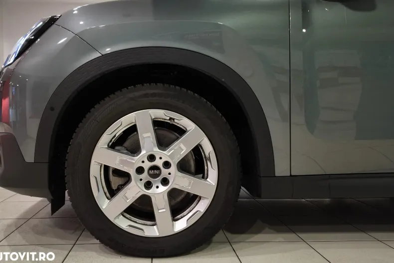 MINI Countryman din 2024 cu 7.300 km - oferta MIN156111 - foto 37