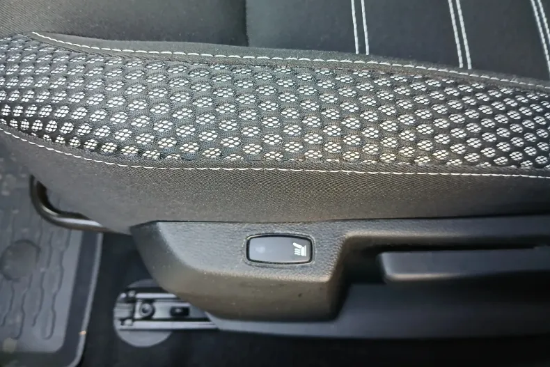 Dacia Duster din 2021 cu 105.255 km - oferta DAC156113 - foto 13