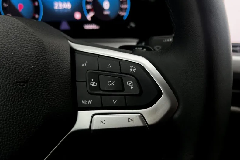 Volkswagen Golf din 2022 cu 123.375 km - oferta VOL156123 - foto 37