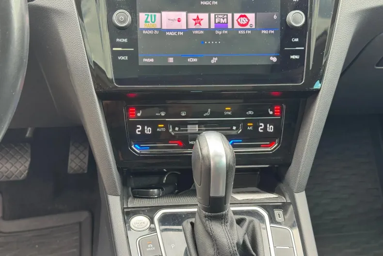 Volkswagen Passat din 2022 cu 179.300 km - oferta VOL156127 - foto 20