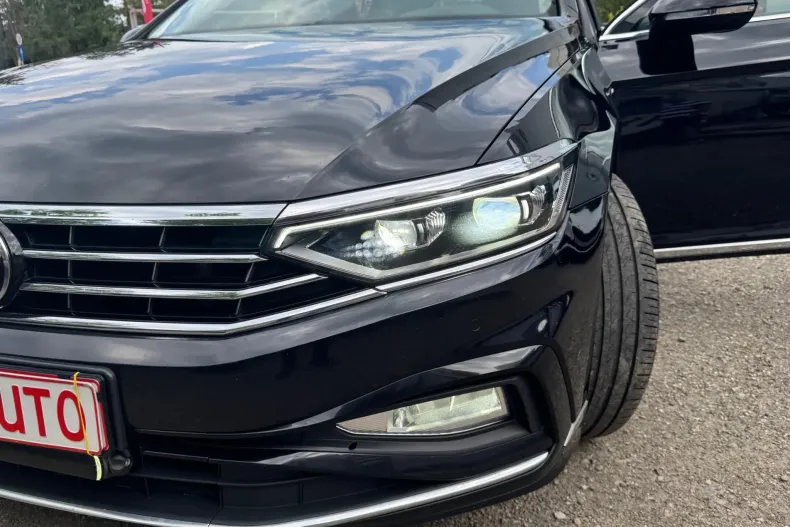 Volkswagen Passat din 2022 cu 179.300 km - oferta VOL156127 - foto 26