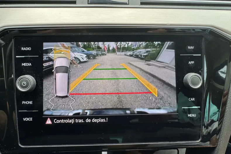 Volkswagen Passat din 2022 cu 179.300 km - oferta VOL156127 - foto 30