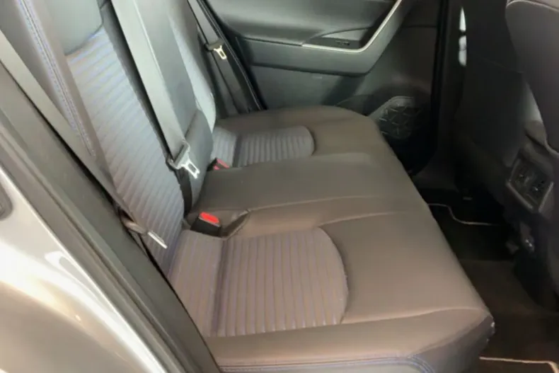 Toyota RAV4 din 2022 cu 49.000 km - oferta TOY156131 - foto 12