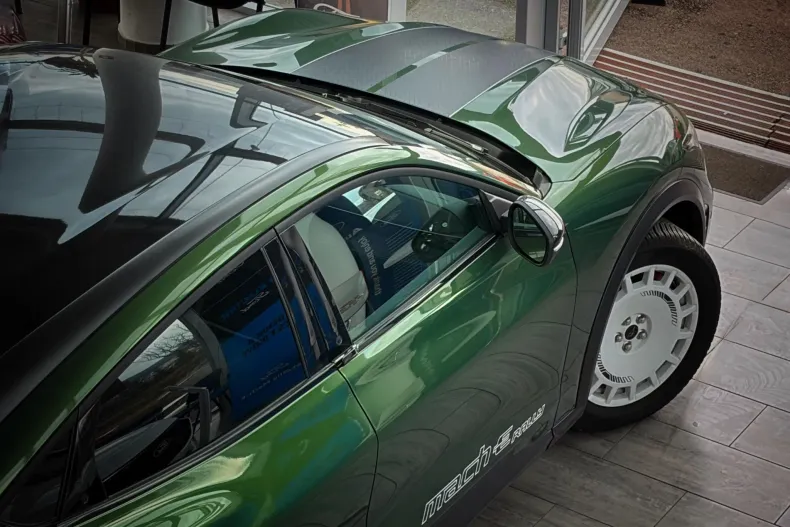 Ford Mustang Mach-E din 2024 cu 10.902 km - oferta FOR156132 - foto 31