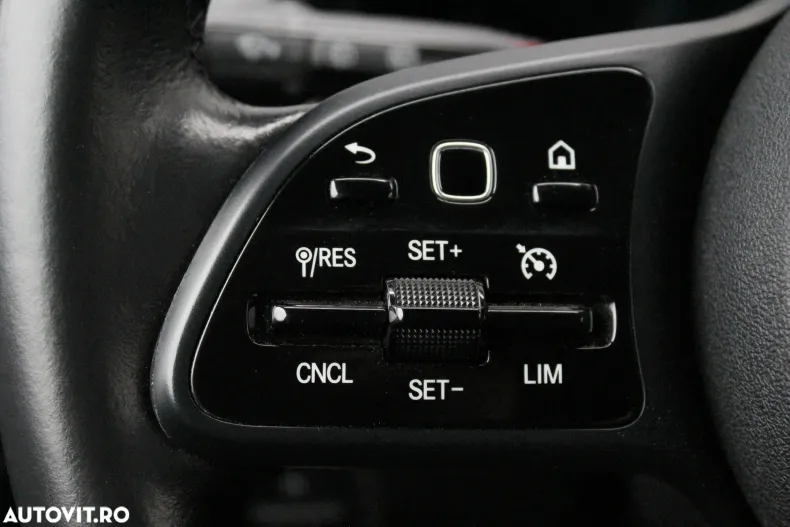 Mercedes-Benz GLB din 2021 cu 160.616 km - oferta MER156140 - foto 13