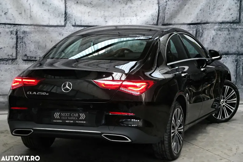 Mercedes-Benz CLA 250 din 2022 cu 170.851 km - oferta MER156141 - foto 4