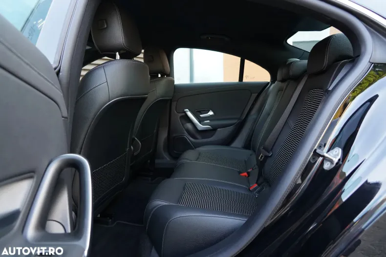 Mercedes-Benz CLA 250 din 2022 cu 170.851 km - oferta MER156141 - foto 8