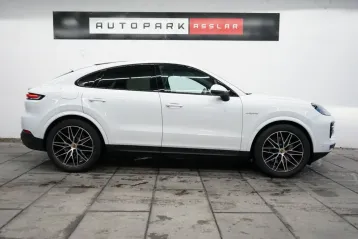 Porsche Cayenne din 2024 - oferta POR156150