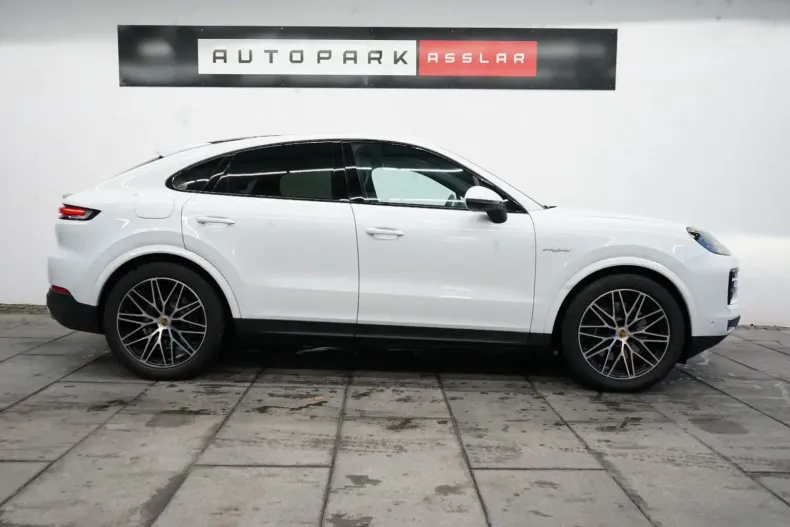 Porsche Cayenne din 2024 cu 17.100 km - oferta POR156150 - foto 1