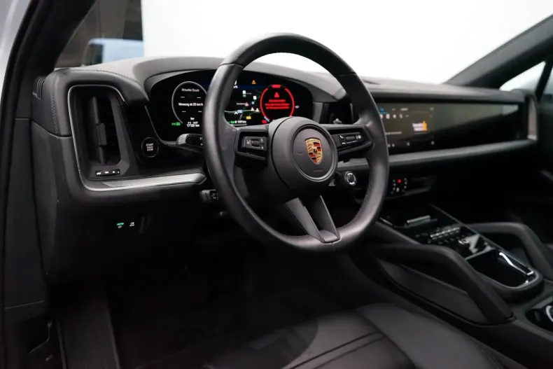 Porsche Cayenne din 2024 cu 17.100 km - oferta POR156150 - foto 8