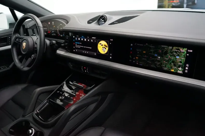 Porsche Cayenne din 2024 cu 17.100 km - oferta POR156150 - foto 10