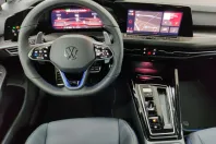 Volkswagen Golf din 2024 cu 9.500 km - oferta VOL156151 - foto 6