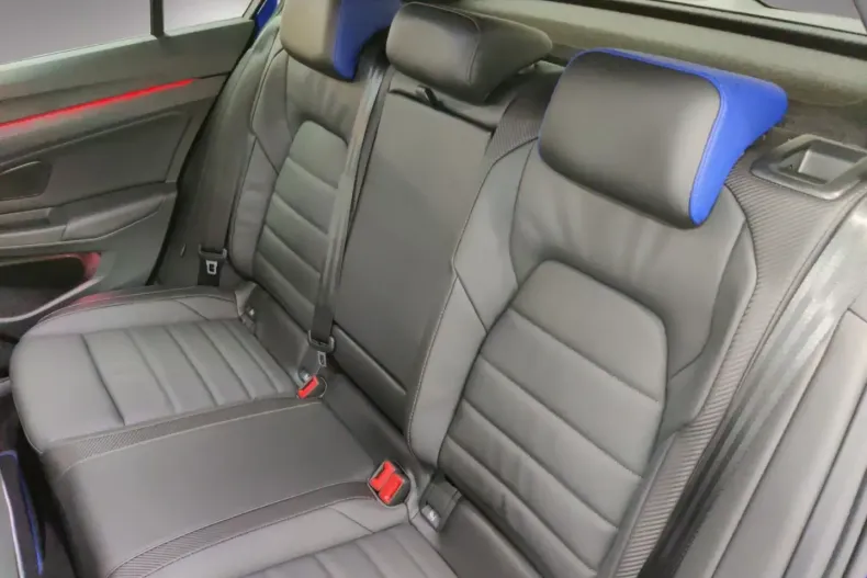 Volkswagen Golf din 2024 cu 9.500 km - oferta VOL156151 - foto 12