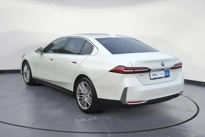 BMW 540 din 2024 cu 19.500 km - oferta BMW156153 - foto 3