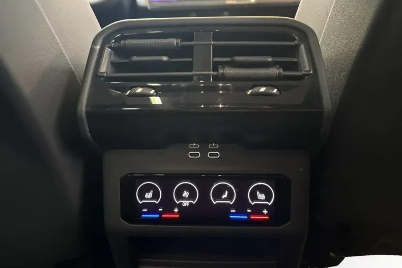 BMW 520 din 2024 cu 26.864 km - oferta BMW156156 - foto 17