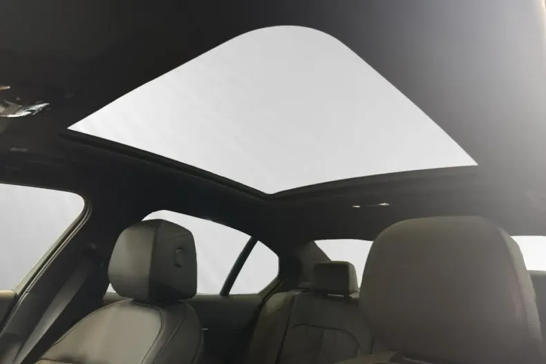 BMW 520 din 2024 cu 26.864 km - oferta BMW156156 - foto 18