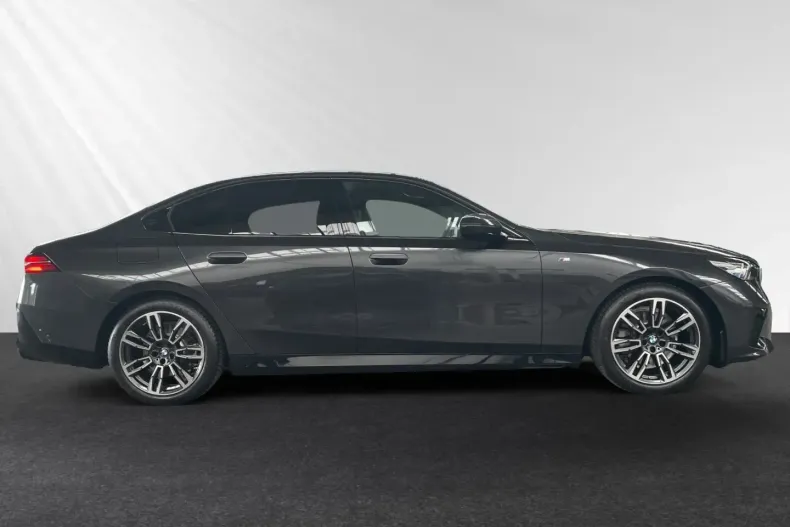 BMW 520 din 2024 cu 19.650 km - oferta BMW156157 - foto 2