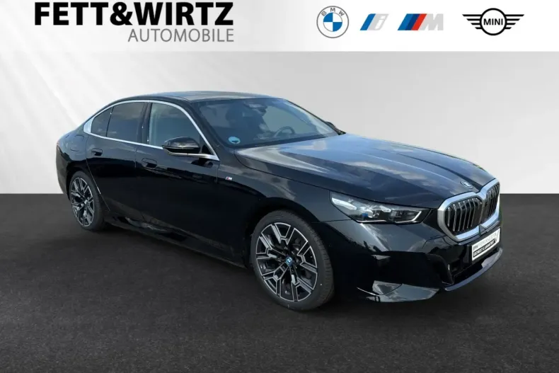 BMW 530 din 2025 cu 6.862 km - oferta BMW156158 - foto 1