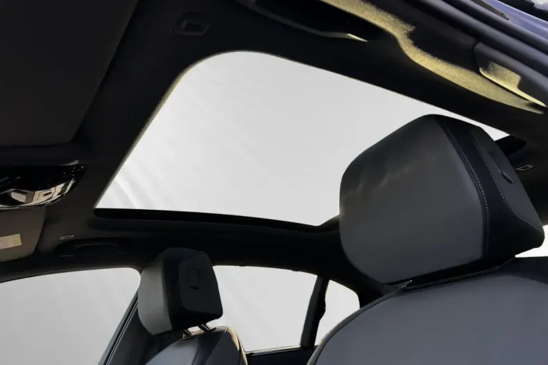 BMW 550 din 2024 cu 37.850 km - oferta BMW156159 - foto 19