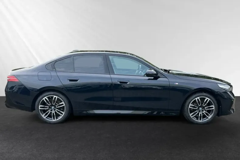 BMW 520 din 2024 cu 25.200 km - oferta BMW156161 - foto 2