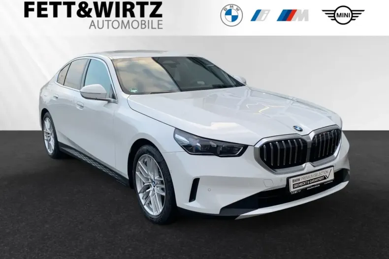 BMW 520 din 2024 cu 12.350 km - oferta BMW156162 - foto 1