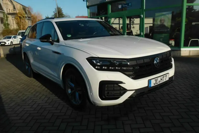 Volkswagen Touareg din 2021 cu 88.600 km - oferta VOL156164 - foto 2