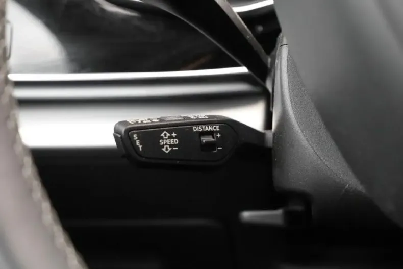 Audi Q8 din 2025 cu 23.570 km - oferta AUD156165 - foto 13