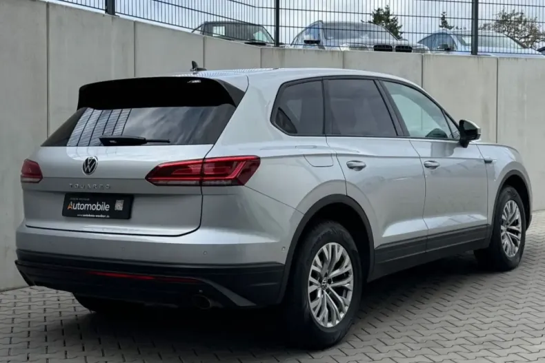 Volkswagen Touareg din 2022 cu 93.000 km - oferta VOL156175 - foto 7