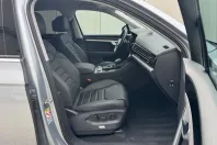 Volkswagen Touareg din 2022 cu 93.000 km - oferta VOL156175 - foto 12