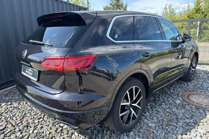 Volkswagen Touareg din 2021 cu 86.307 km - oferta VOL156177 - foto 3