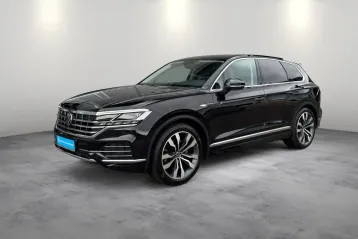 Volkswagen Touareg din 2021 - oferta VOL156180