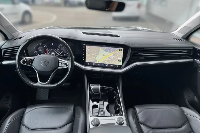 Volkswagen Touareg din 2021 cu 88.300 km - oferta VOL156180 - foto 8