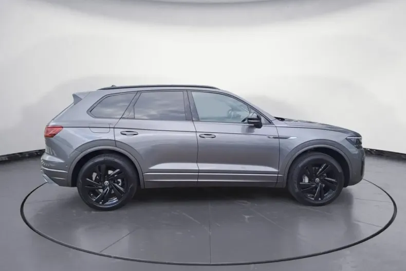 Volkswagen Touareg din 2022 cu 96.900 km - oferta VOL156181 - foto 5