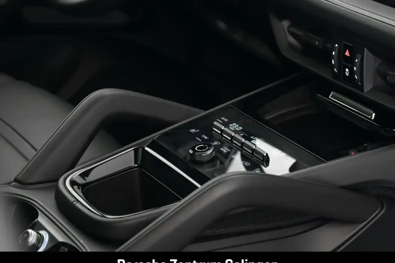 Porsche Cayenne din 2024 cu 21.362 km - oferta POR156184 - foto 23